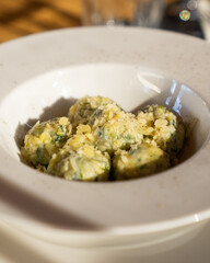 Food in Tuscany, pasta fresca, formaggi, crostate 
