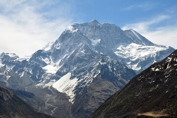 Fototapeta premium Snow covered mountains in Nepal Himalayas