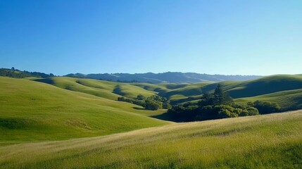 Obraz premium Beautiful nature views of rolling hills under a clear sky