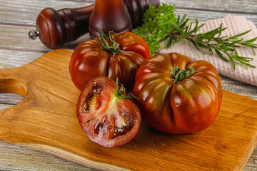 Organic juicy ripe red tomatoes