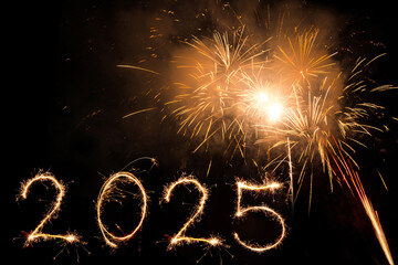 2025 NEW YEAR FIREWORKS