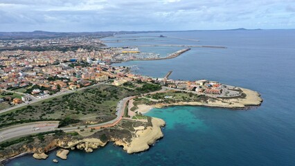 Vue de Porto Torres en Sardaigne en Italie