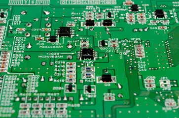 Electronic printed circuit board with SMD components