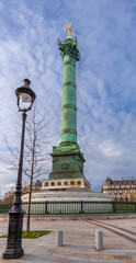 La colonne de Juillet, construite à l'emplacement de l'ancienne prison de La Bastille, place de la Bastille à Paris, France