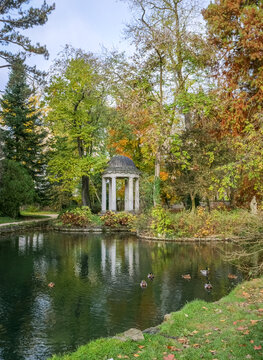 Parc de l'Arquebuse &agrave; Dijon en France