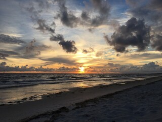Fototapeta premium dramatic sunset on Cape San Blas