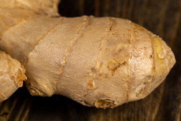 details of the ginger root used in cooking