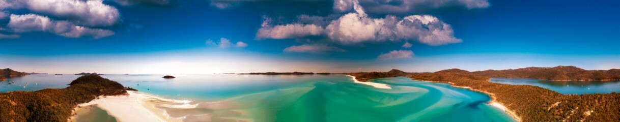 Obraz premium Whitehaven Beach aerial view. Panorama from a drone viewpoint. Whitsunday Islands, Australia