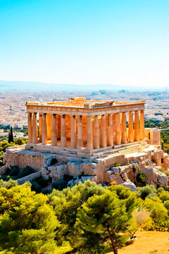 Discovering Urban Wonders: Travel Through Cities
