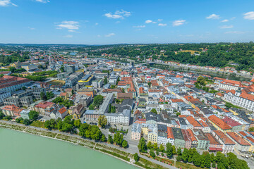 Die Drei-Flüsse-Stadt Passau in Niederbayern rund um die Innstadt im Luftbild