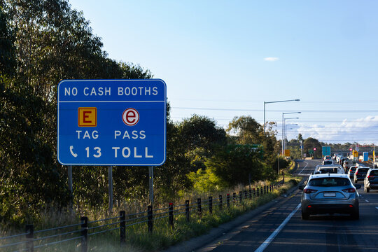 No cash booths e tag e-pass sign beside toll road highway