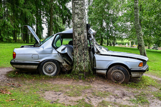 Accident depiction with a tree caused by excessive speed as a deterrent with a 7 Series BMW E32 vintage car from the 1980s in the Estonian Road Museum (Eesti Maanteemuuseum), Verbuse, Estonia