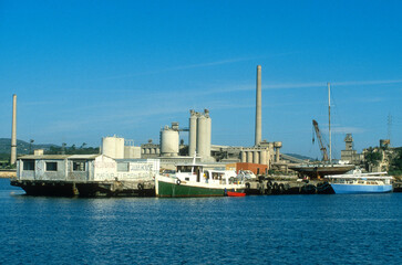 cimenterie, Canal du Rhone &agrave; Sete, Etang de Thau, 34, Herault, France