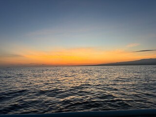 Obraz premium sunset over the sea