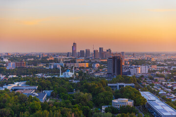 Fototapeta premium Taskent downtown befor sunset, Uzbekistan