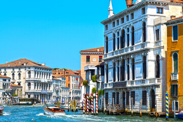 Palazzo Giustinian Lolin am Canal Grande in Venedig

