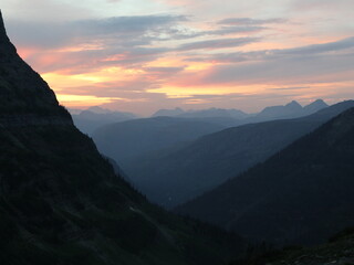 Obraz premium sunset in the mountains