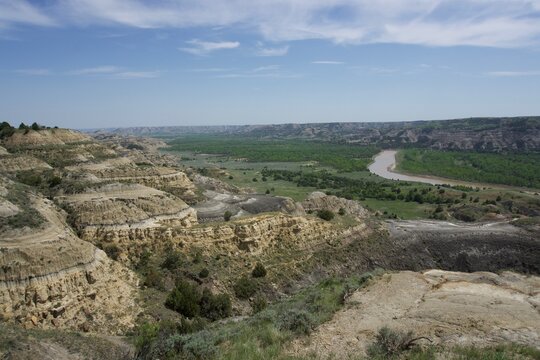 Theodore Roosevelt National Park Landscape View with Mountains and Trails