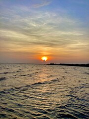 Obraz premium sunset in the sea