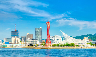 初夏の神戸ポートタワー
