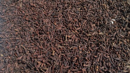 dried cloves, aromatherapy, cooking, oil, natural medicine and 