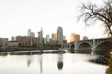 Obraz premium Minneapolis Skyline at Golden Hour