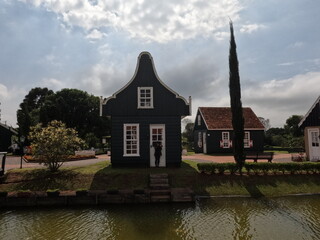 parque histórico de carambeí, museu a céu aberto com casas em estilo holandês 