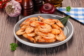 Steamed red prawn with spices