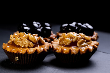 dolcetti amarene e noci