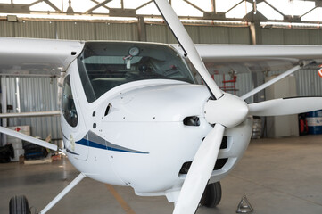 Small private lightweight propeller airplanes