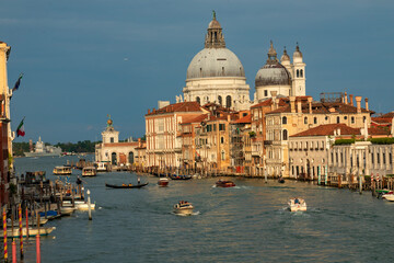 Naklejka premium Wonderful Venice: canals, gondolas, and sunsets