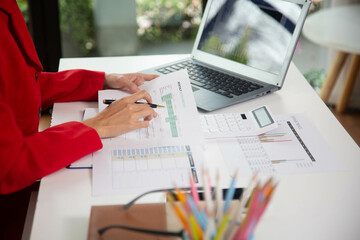 Businesswomen are searching for information to market their products online.
