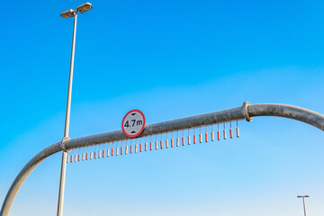 road sign for height restriction of vehicles