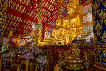 Buddha statues in temple, Wat Suan Dok