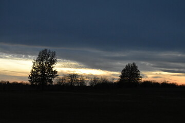 Fototapeta premium Dark Sunset