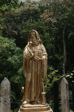 St Benedict's Monastery - Adisham, Haputale