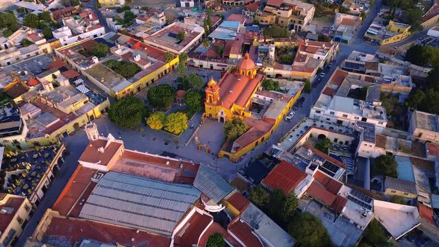 Aerial view of the town of Pernal with the Parish of San Sebasti&aacute;n Bernal and the mountain in the background, magical town of Mexico in the state of Queretaro