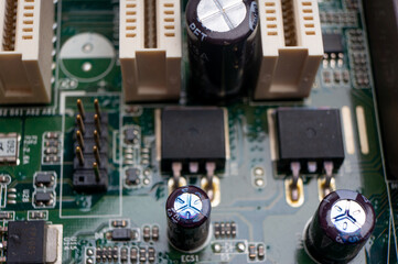 Electronic printed circuit board with smd components and memory slots