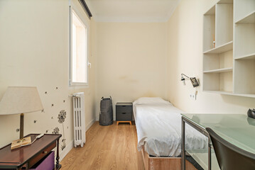 Mixing old furniture with more modern items can create an interesting and balanced contrast in the bedroom decor