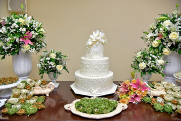 wedding the cake with flowers, wedding cake, 5 floors, fondant cake, layered cake, birthday table...