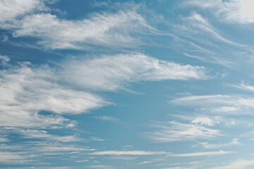 秋空のイメージ