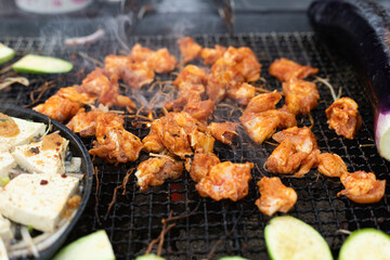 Barbecued crispy bone meat tofu gourd melon slices