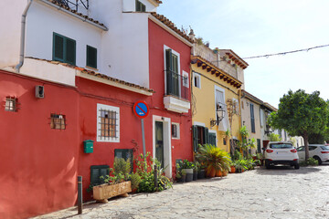 Vintage colorful houses in downtown of Palma, Mallorca, Spain   © Lindasky76