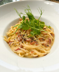 A delicious Italian carbonara.
