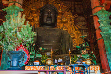 Obraz premium Japan Nara Tōdai-ji Temple inside (Buddha)