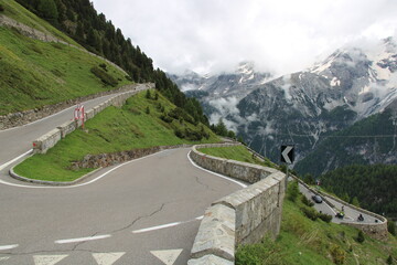 Serpentines at the Stilfser Joch (Passo dello Stelvio) - Cycling the transalpine route Via Claudia Augusta