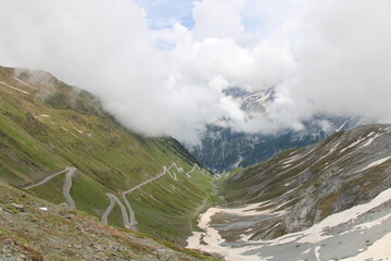 Serpentines at the Stilfser Joch (Passo dello Stelvio) - Cycling the transalpine route Via Claudia Augusta