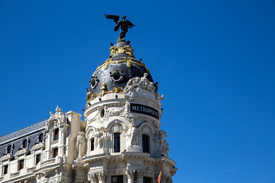 Fachada de edificios antiguos en Madrid