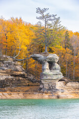 Obraz premium Chapel Rock Pictured Rocks National Lakeshore Michigan Lake Superior shoreline colorful fall foliage