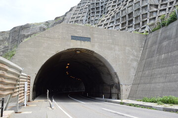 トンネル 自動車道路 山形県庄内